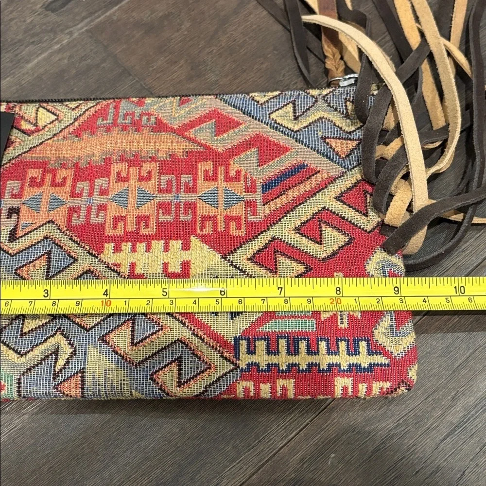 Angel Ranch Taylor Wristlet,Aztec rug print,leather strap,zip top & compartment - Picture 9 of 10